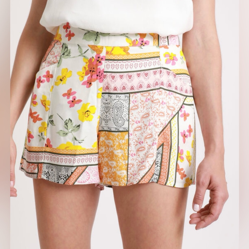 MULTI COLOUR SHORTS